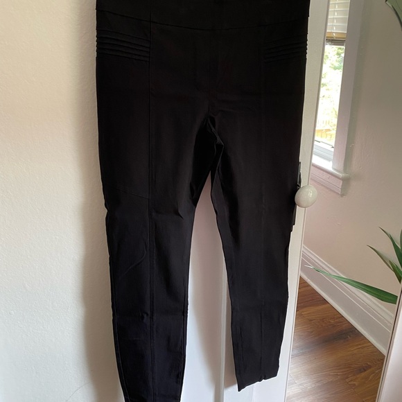 Thick tight nylon stretch black slip on legging pants - Picture 3 of 8